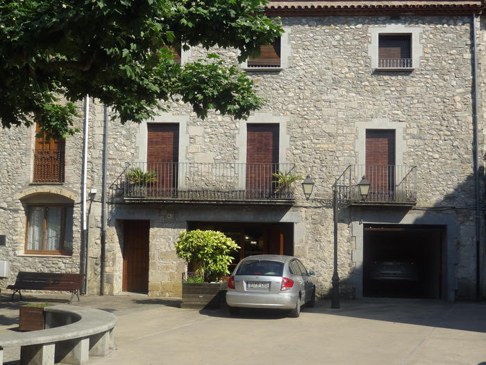 Maison de village - Sant Llorenç De La Muga - 8 chambres - 14  occupants